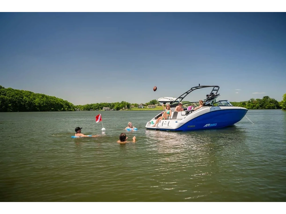 2025 Yamaha Ar250 Space Blue alt