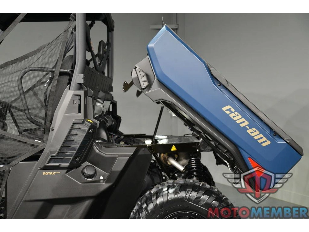 2026 Can-am Defender Xt Hd11 With 10.25 In. Infotainment alt
