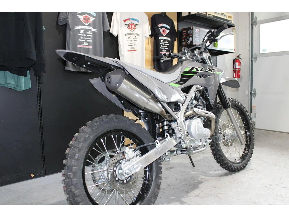 2025 Kawasaki Klx®230r S alt