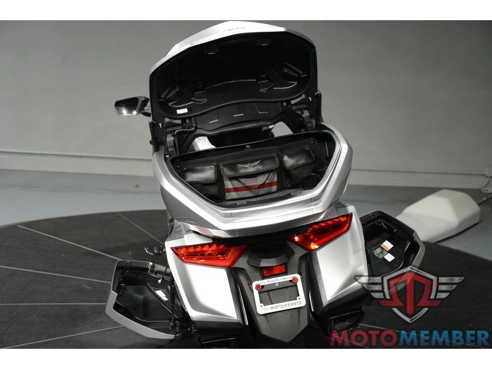 2025 Honda Gold Wing Tour Automatic Dct alt