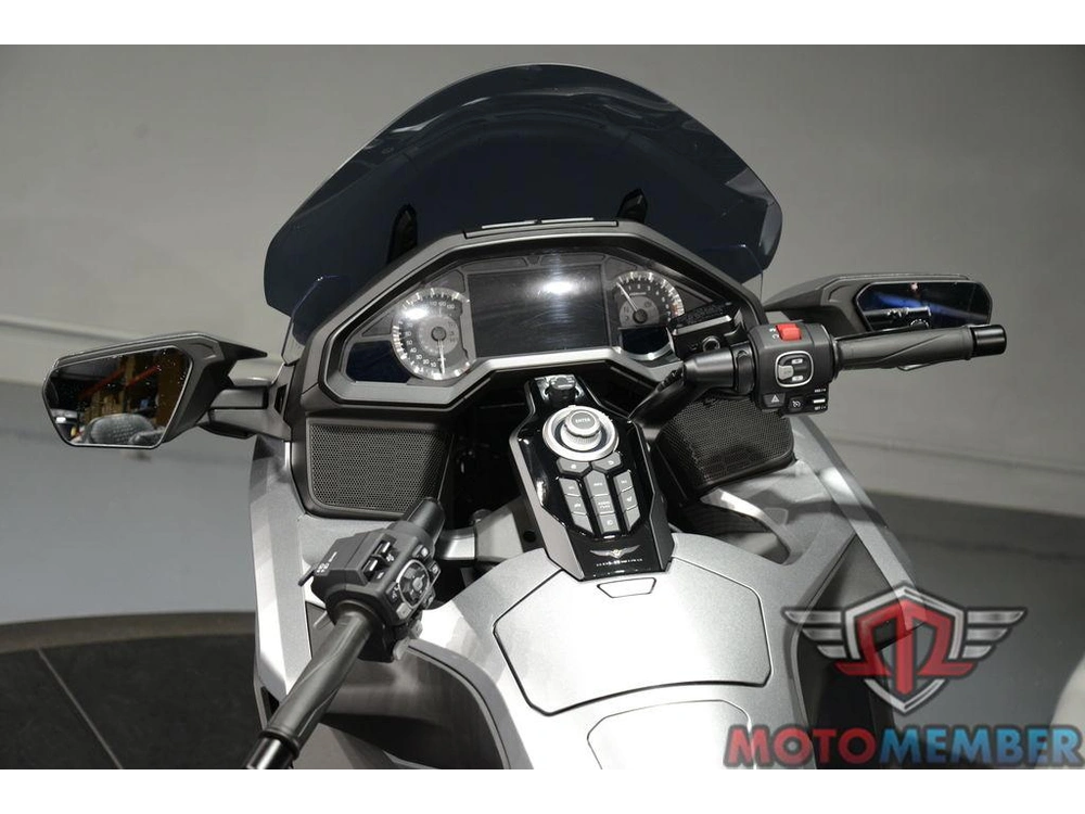 2025 Honda Gold Wing Tour Automatic Dct alt
