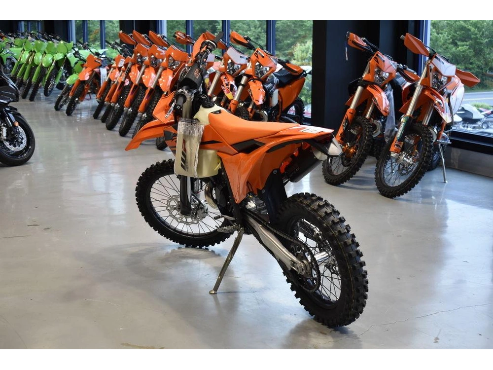 2025 Ktm 150 Xc-w alt