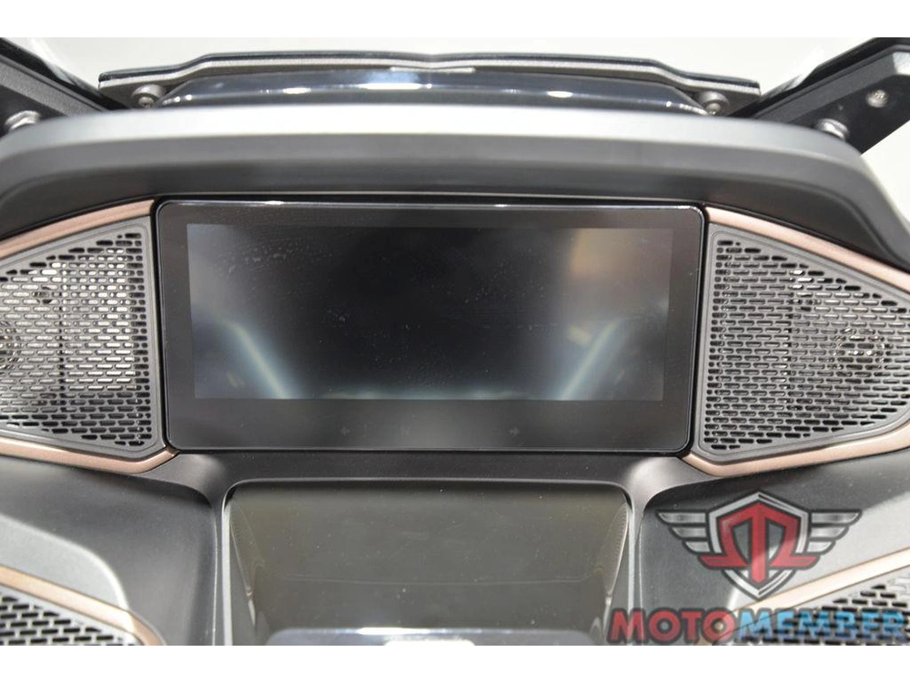 2025 Can-am Spyder Rt Sea-to-sky alt