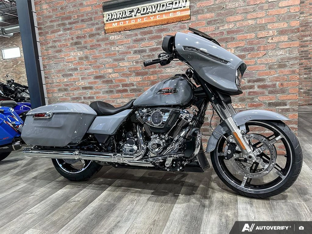 2026 Harley-davidson Street Glide alt