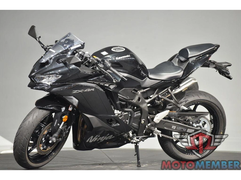 2025 Kawasaki Ninja® Zx™-4r Abs alt