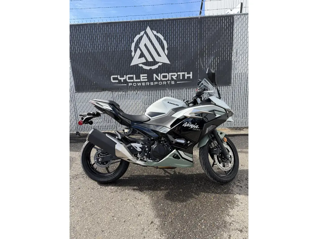 2026 Kawasaki Ninja 500 SE ABS 