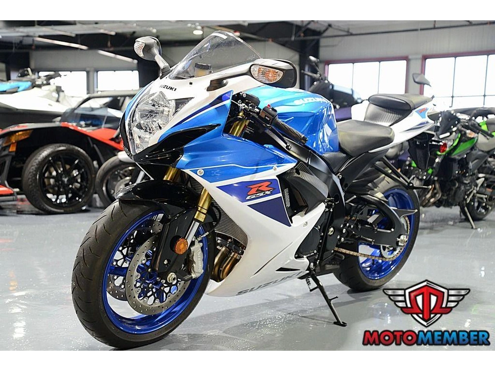 2024 Suzuki Gsx-r750z alt