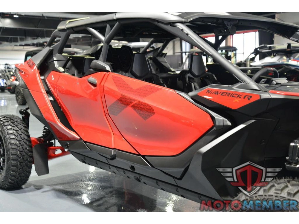 2025 Can-am Maverick R Max X Legion Red alt