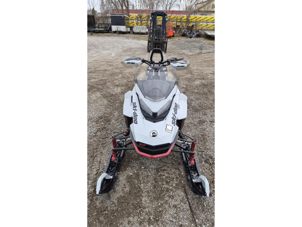 2023 Ski-doo 2023 Backcountry X 850 alt