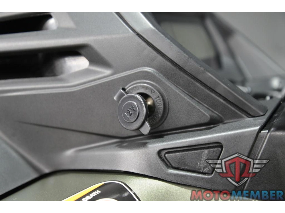 2026 Can-am Outlander X Mr 1000r Loft Green Satin alt