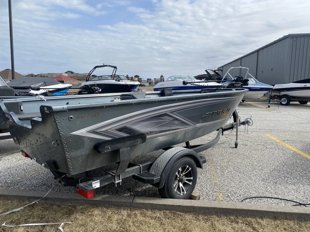 2023 Starcraft Non-current Starcraft Storm T 166 Pro - Livewell, Bilge, Nav Lights, Tons Of Storage And Minn Kota Powerdrive With I-pilot Included! 40hp Yamaha alt