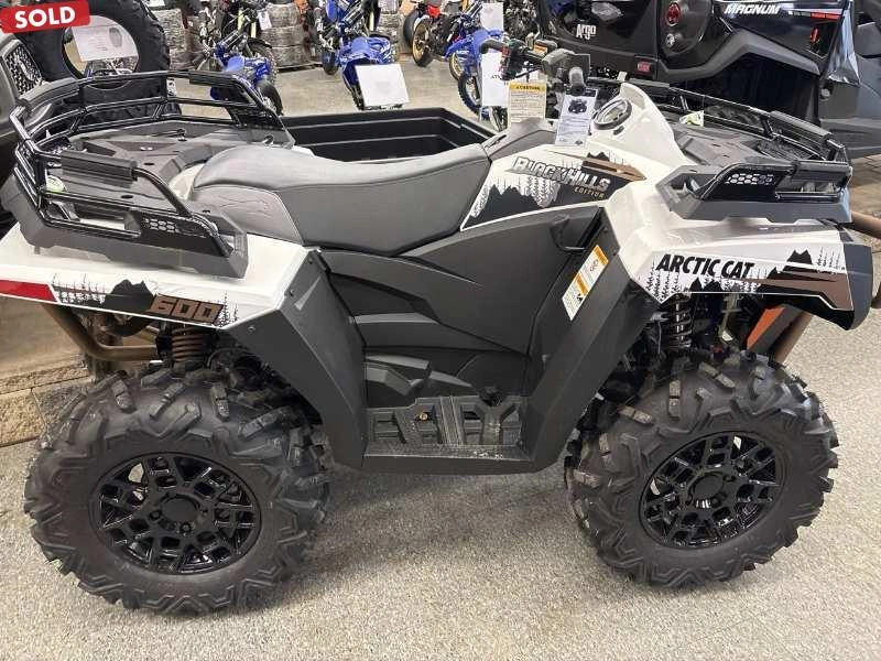 2024 Arctic Cat Alterra 600 Black Hills Edition alt