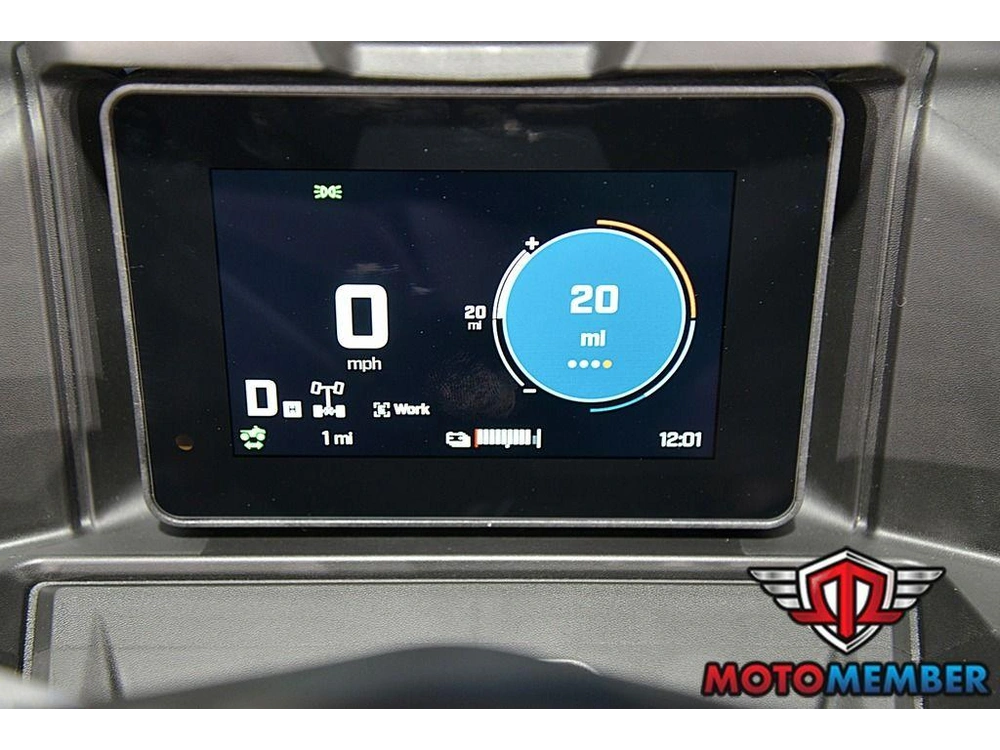 2026 Can-am Outlander Electric Max alt