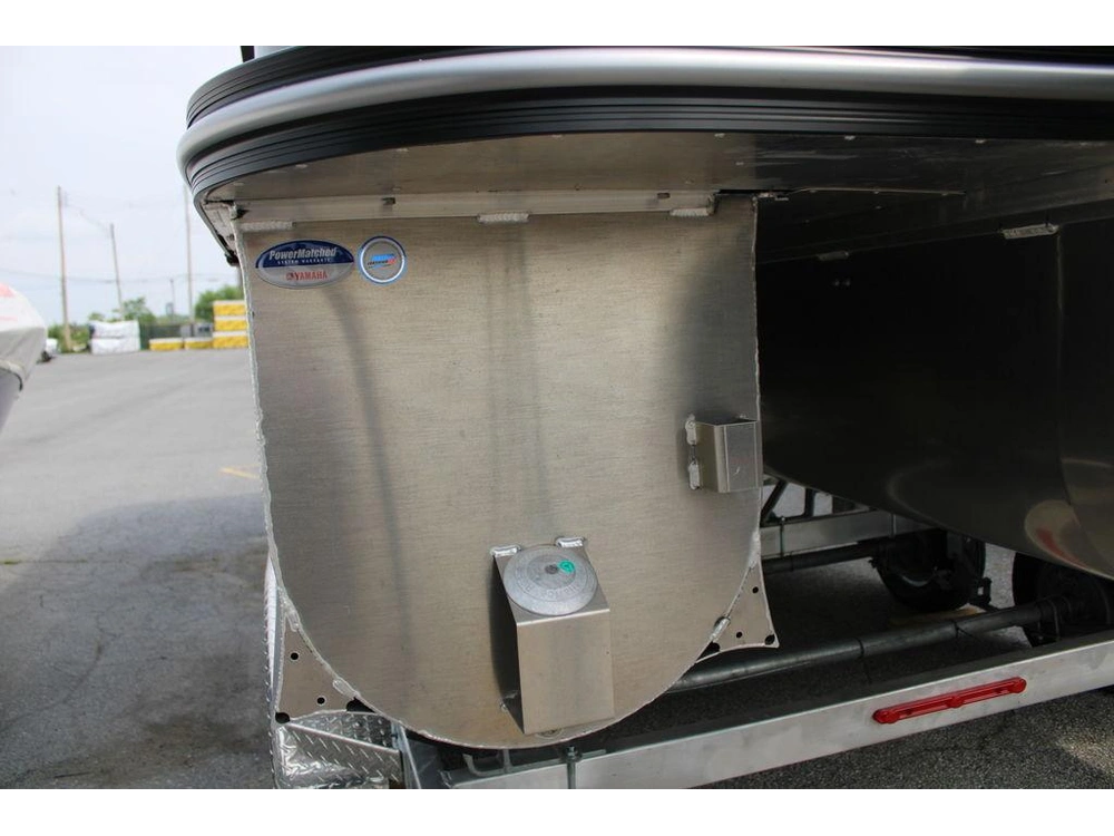 2025 Suncatcher Select 320rcx alt