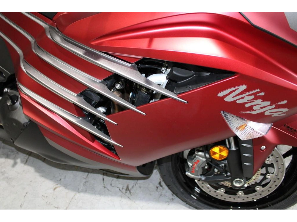 2025 Kawasaki Ninja® Zx™-14r Abs alt