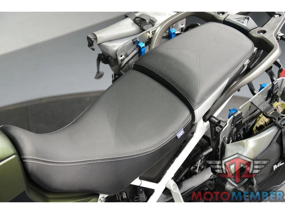 2020 Triumph Tiger 900 Rally Pro Matte Khaki Green alt