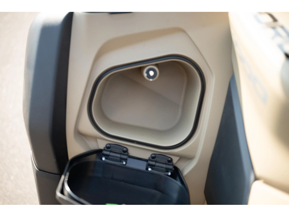 2026 Cfmoto Cforce 1000 Overland alt