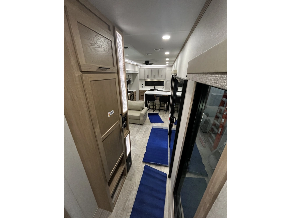 2026 Forest River Sierra 422fkl alt
