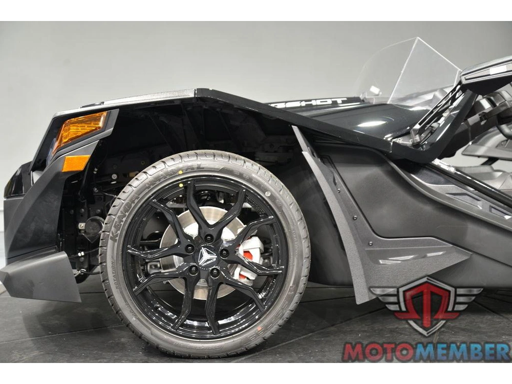 2025 Slingshot Slingshot® S Autodrive Jet Black alt