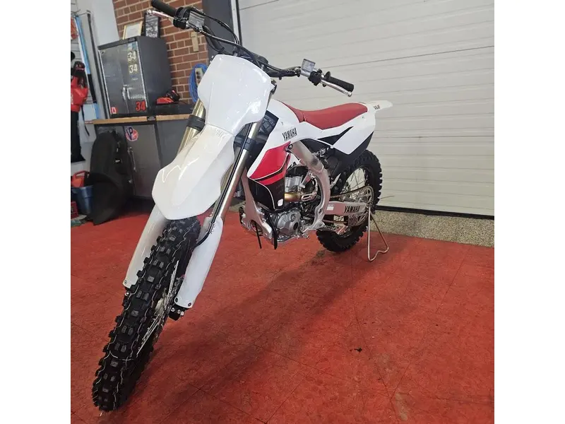 2026 Yamaha YZ 450F thumbnail 3
