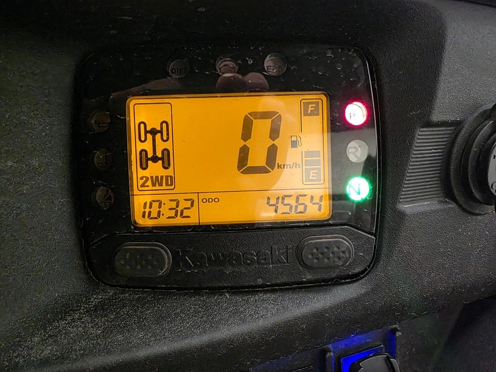 2022 Kawasaki Teryx S Le alt