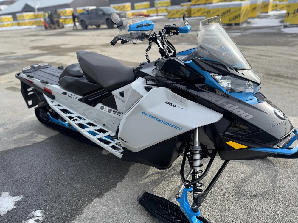 Ski-doo Backcountry Adrenaline 850 E-tec 2.0’’ 2022 alt