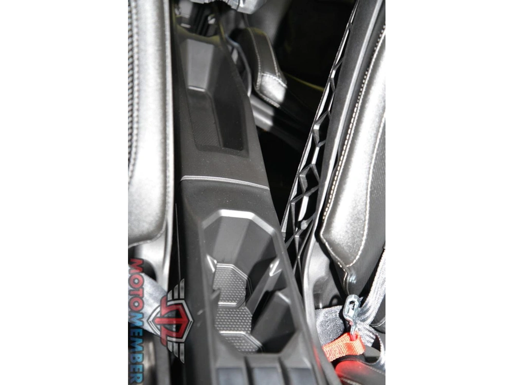 2025 Can-am Maverick R Max X Legion Red alt