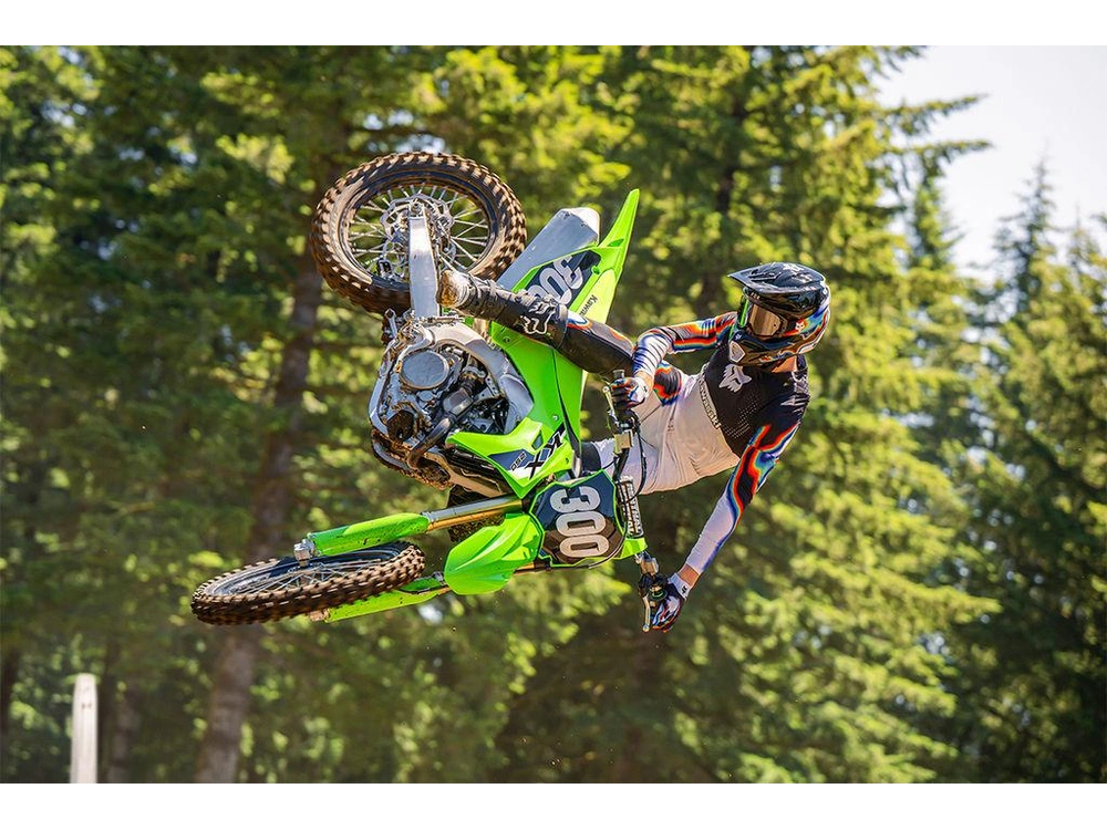 2026 Kawasaki Kx™250 alt