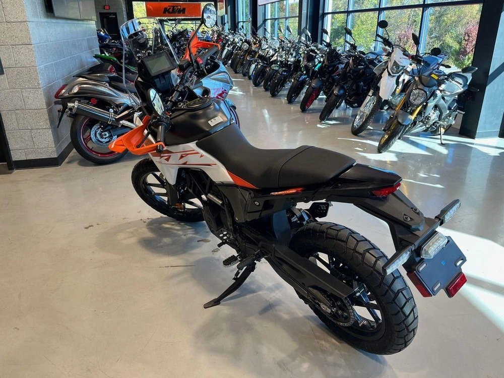2025 Ktm 390 Adventure X alt