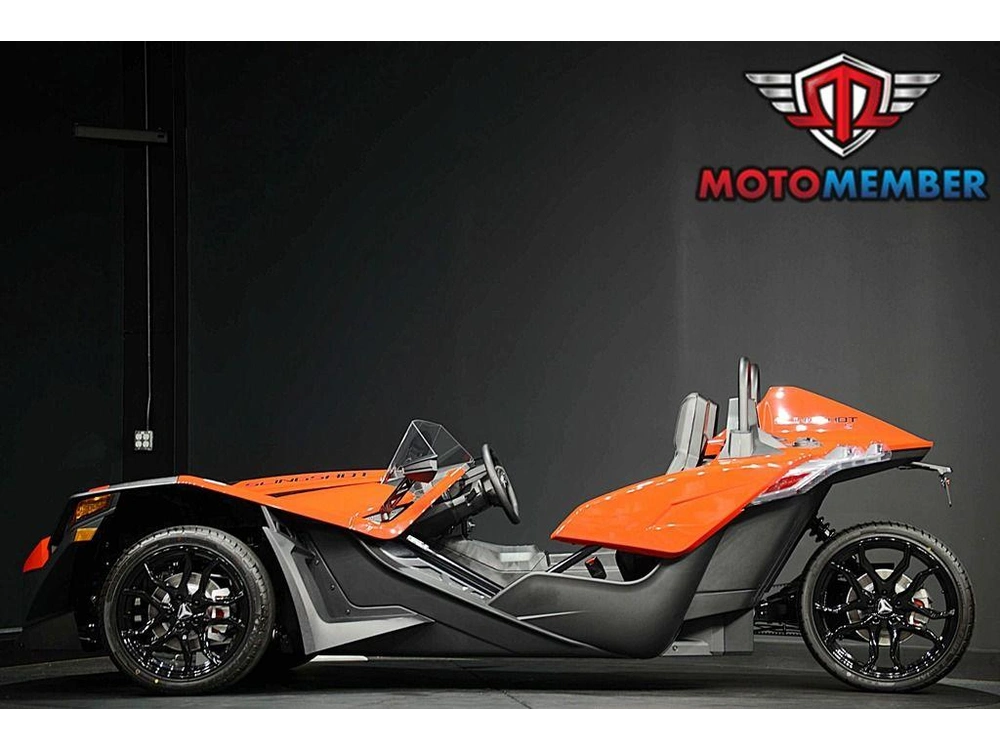 2025 Slingshot Slingshot® S Autodrive Slingshot Red alt