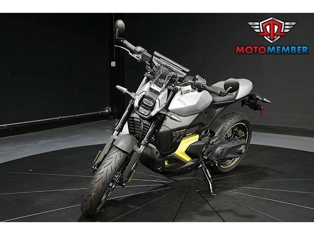 2025 Can-am Pulse '73 alt