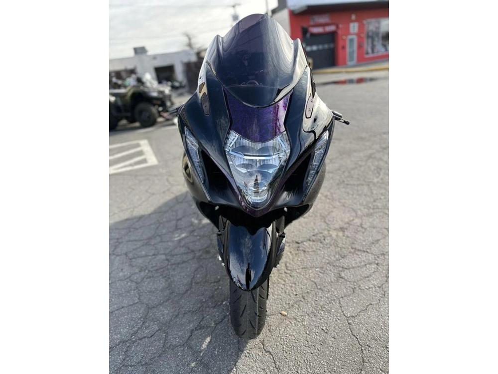 2025 Suzuki Hayabusa alt