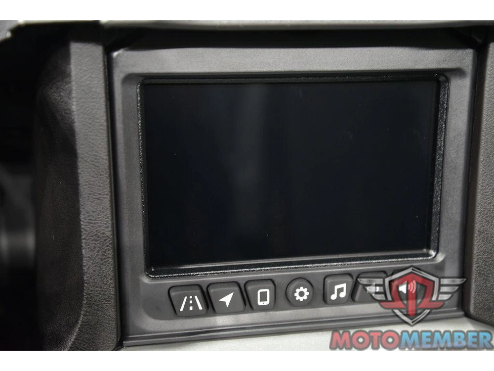 2025 Slingshot Slingshot® Sl Autodrive Liquid Lime alt