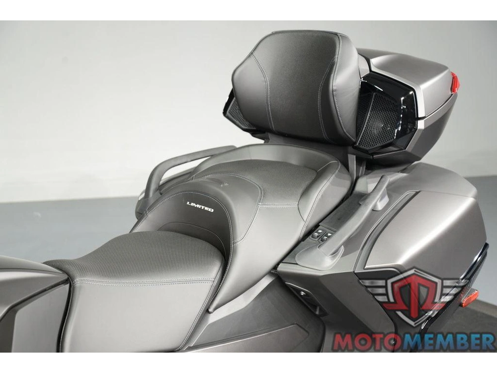 2026 Can-am Spyder Rt Limited Dark alt