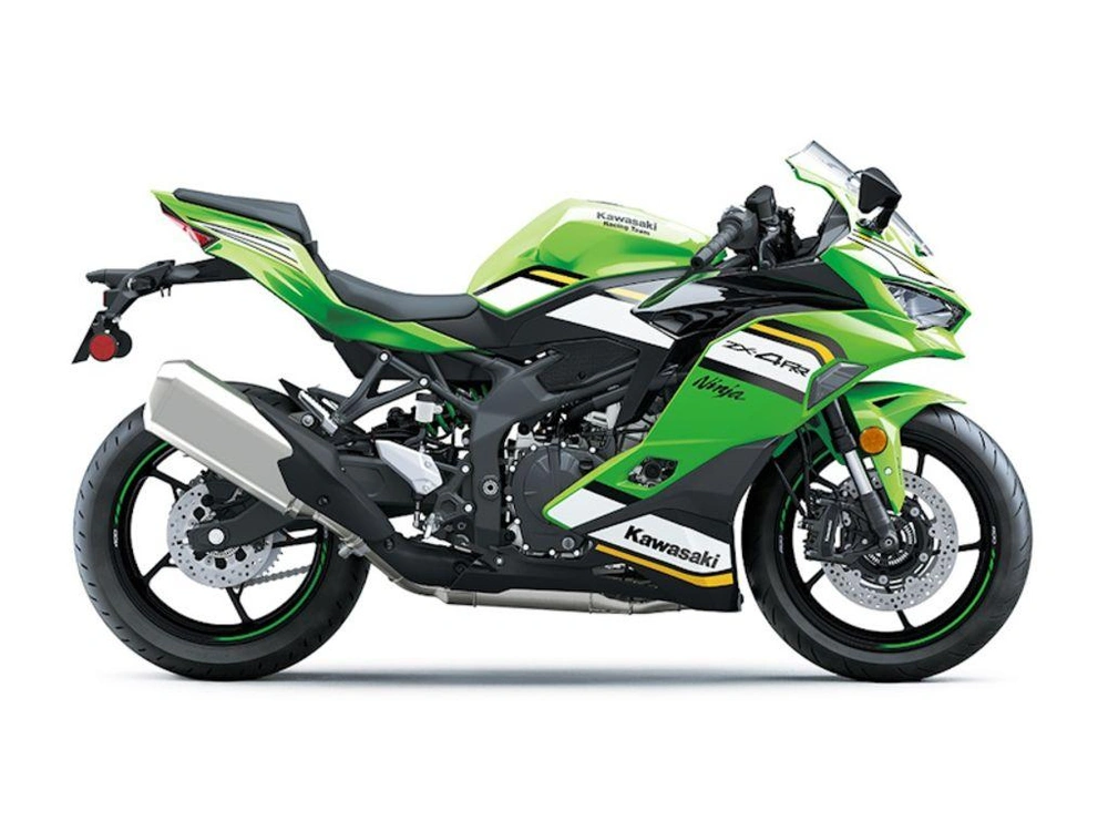 amakimaki  2025 Kawasaki Ninja® ZX™-4R ABS Metallic Spark Black Motorcycles