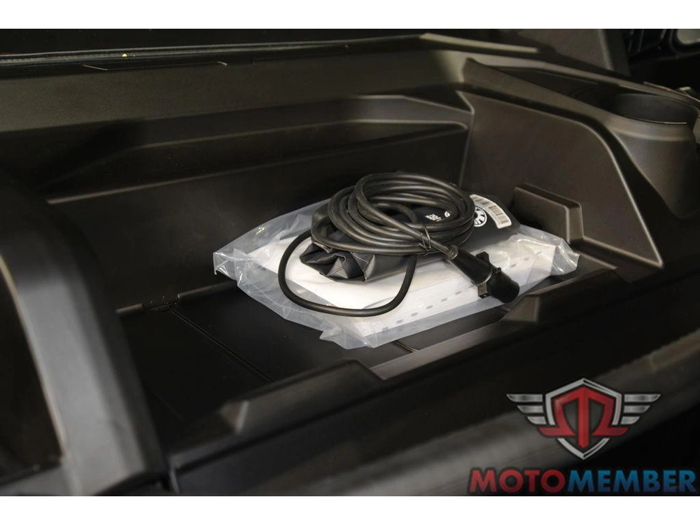 2025 Can-am Defender Max Dps Hd10 alt