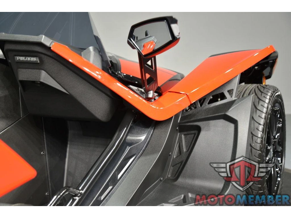 2024 Slingshot Slingshot® Slr Slingshot Red Pearl alt