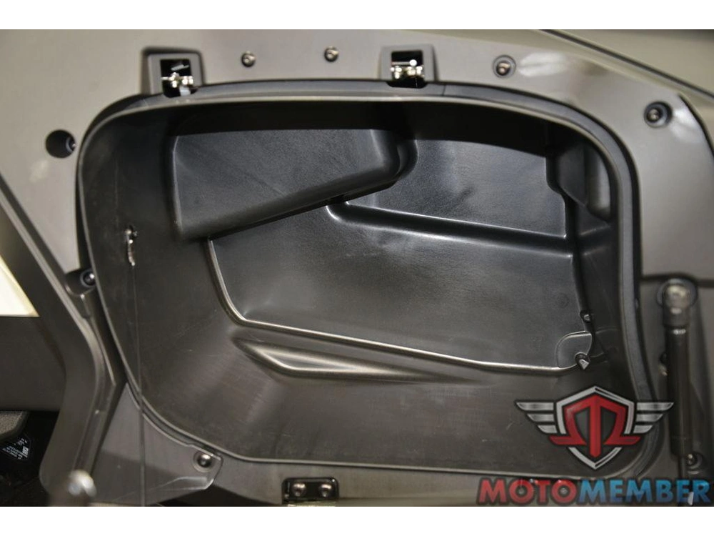 2026 Can-am Spyder Rt Sea-to-sky alt