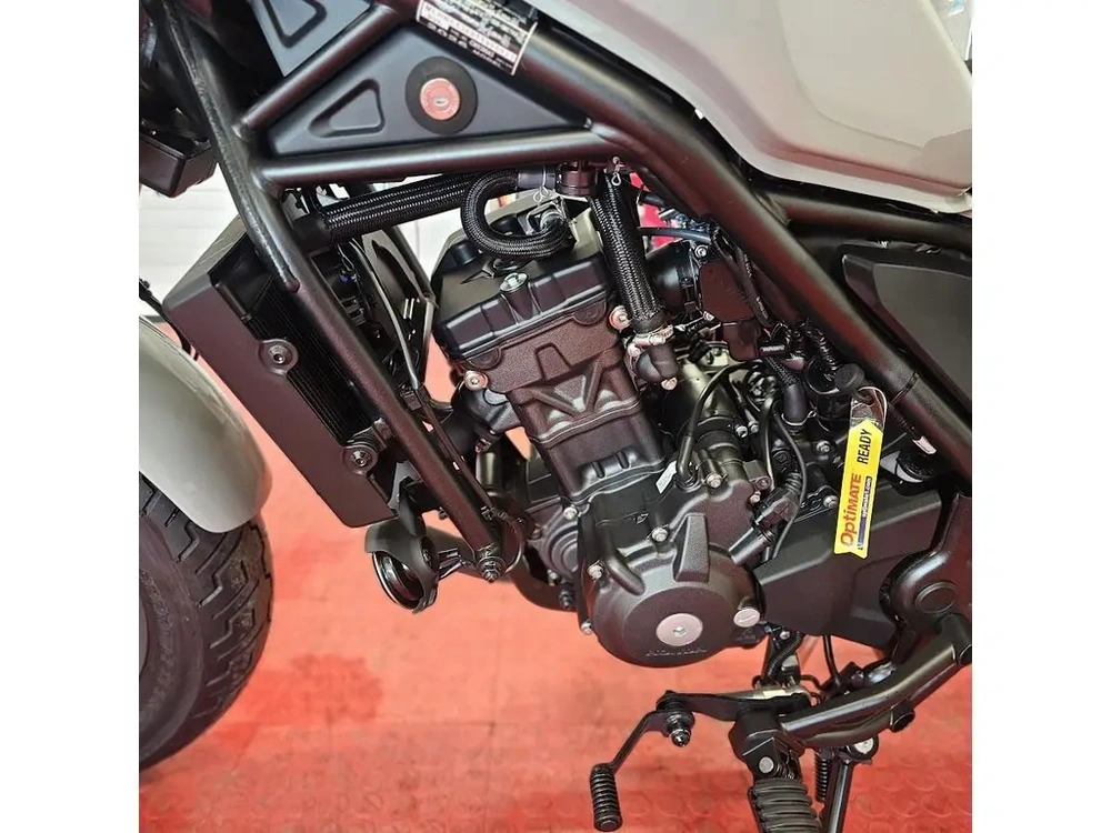 2026 Honda Rebel 300 E-clutch alt