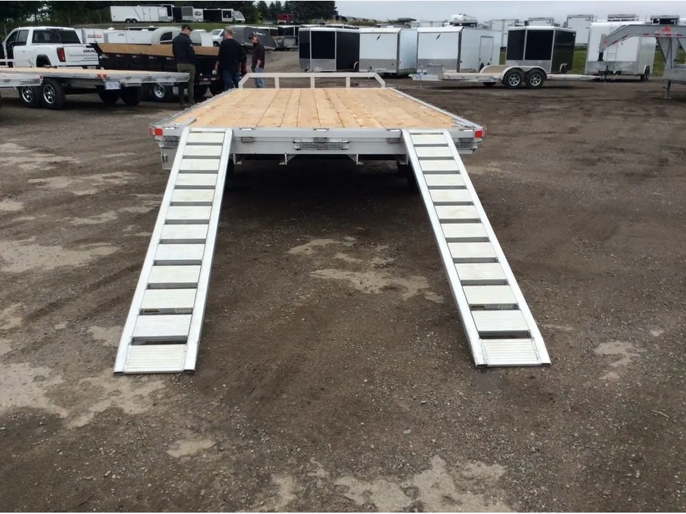 2026 Stronghaul 8.5x18 5 Ton All Aluminum Deckover Equipment Trailer alt