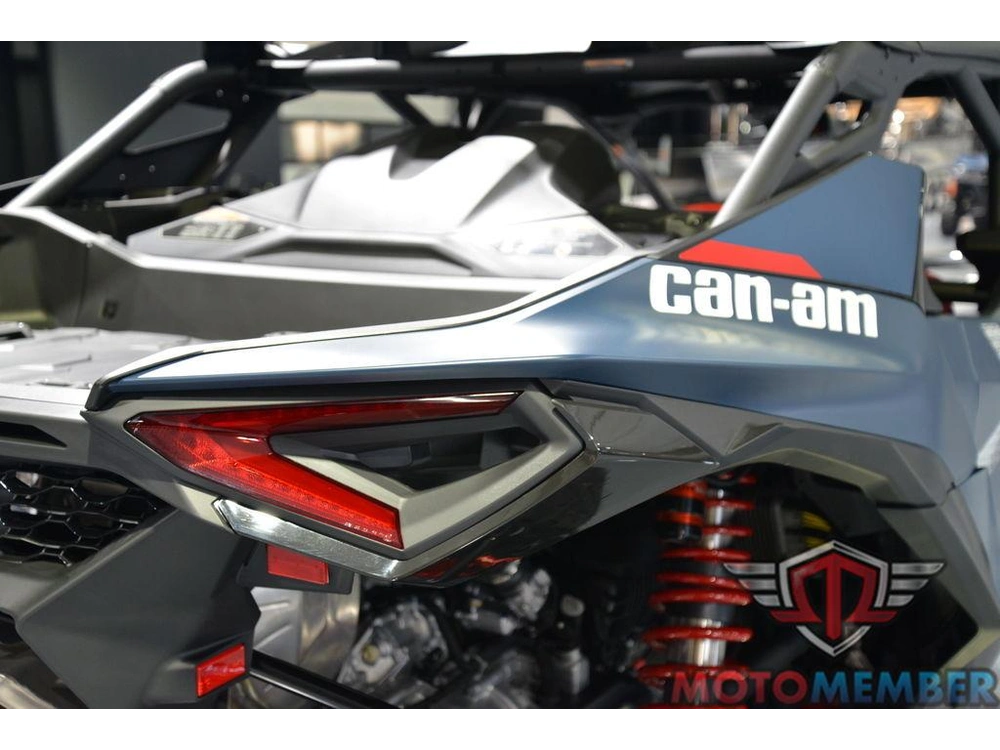 2025 Can-am Maverick R Max X Rs With Smart-shox Dusty Navy & Legion Red alt