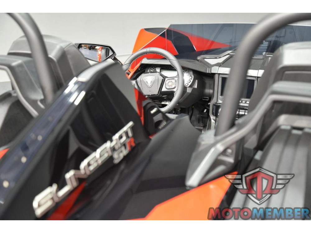 2024 Slingshot Slingshot® Slr Slingshot Red Pearl alt