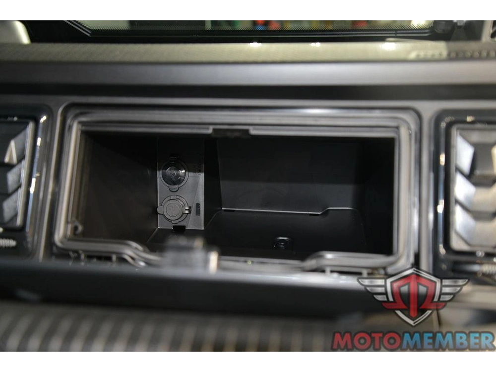 2026 Can-am Defender Limited Hd11 alt