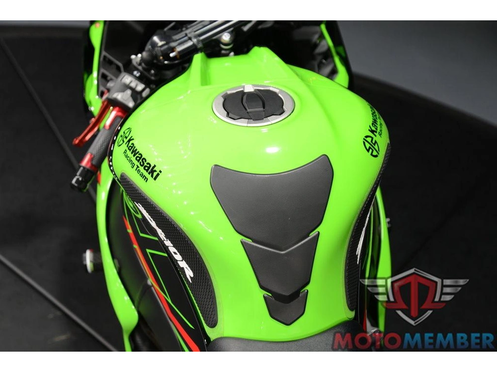 2023 Kawasaki Ninja® Zx™-10r Krt Edition alt