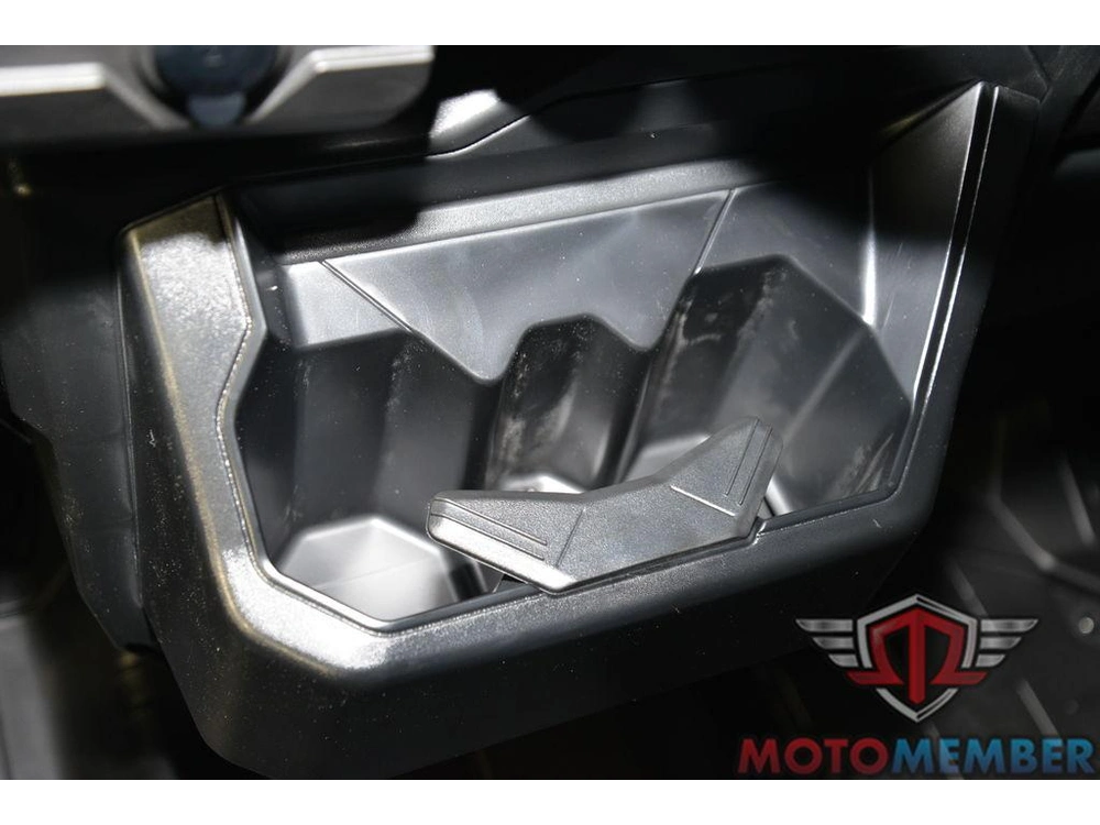 2025 Can-am Defender Limited Hd10 Desert Tan & Stealth Black alt