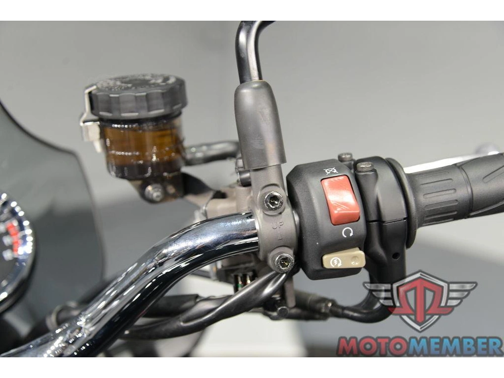 2024 Kawasaki Z900rs Abs alt