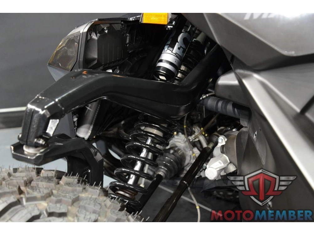 2025 Can-am Maverick R X Rs With Smart-shox alt