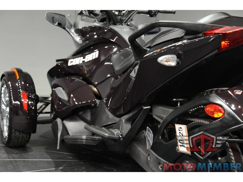 2014 Can-am Spyder® St Limited Se5 alt