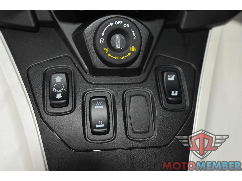 2026 Can-am Spyder Rt Sea-to-sky alt