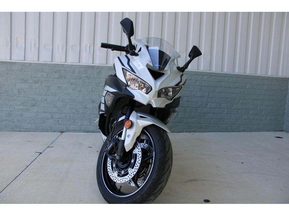 2025 Kawasaki Ninja® Zx™-4rr Abs alt